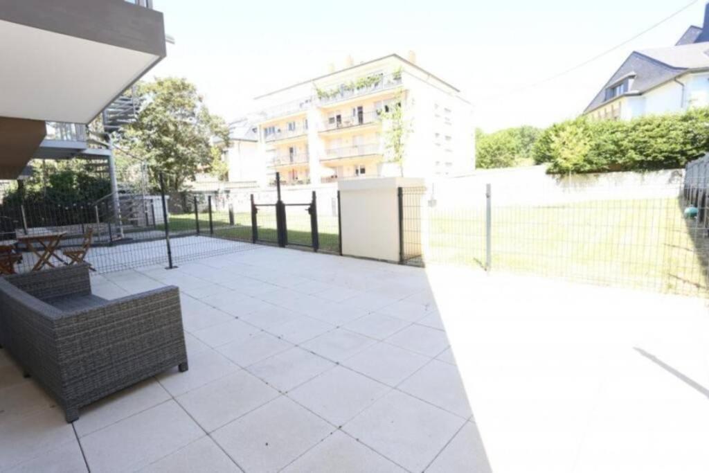 Large Family Retro Flat In City Center- Large Terrace & Garden View, Free Parking Luxembourg Luaran gambar